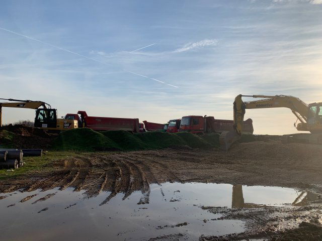 Eladó ipari ingatlan, Himodon 1407.6 M Ft / költözzbe.hu