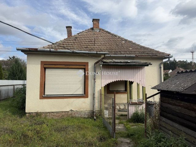 Eladó családi ház, Sellyén 9.9 M Ft, 3 szobás