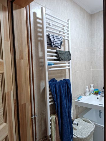 Eladó panellakás, Százhalombattán 68.4 M Ft, 3 szobás