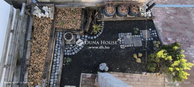 Eladó családi ház, Szentendrén 280 M Ft, 4 szobás