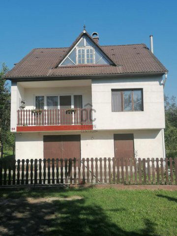 Eladó családi ház, Balatonakarattyán 99.99 M Ft, 6 szobás