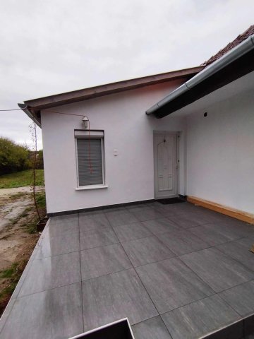 Eladó családi ház, Váralján 23.9 M Ft, 3 szobás