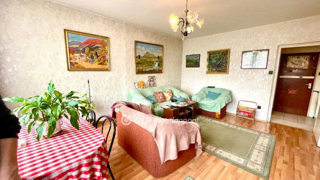 Eladó panellakás, Budapesten, XIV. kerületben 69.9 M Ft