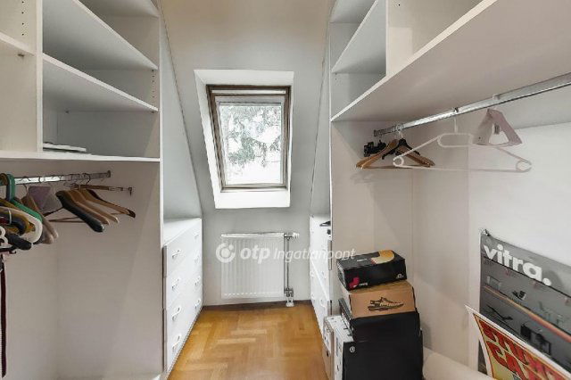 Eladó családi ház, Budapesten, II. kerületben 249 M Ft