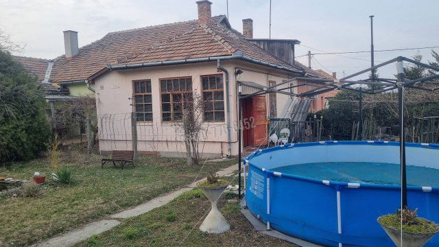 Eladó ikerház, Tokodaltárón 39 M Ft, 2 szobás