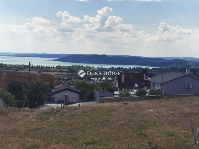 Eladó telek, Balatonfüreden 210 M Ft / költözzbe.hu