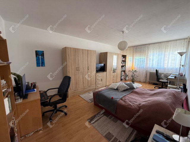 Eladó téglalakás, Zalaegerszegen 38.9 M Ft, 2 szobás