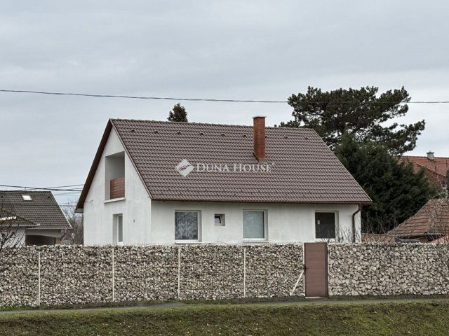 Eladó családi ház, Gyálon, Iglói utcában 116 M Ft, 6 szobás