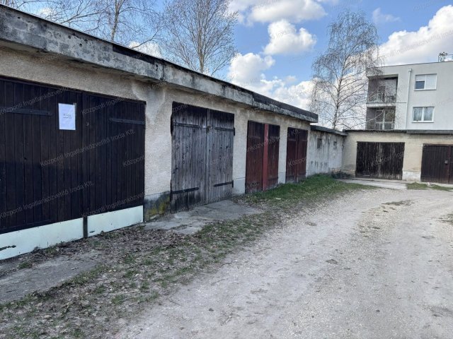 Eladó garázs, Tatabányán 5.6 M Ft / költözzbe.hu