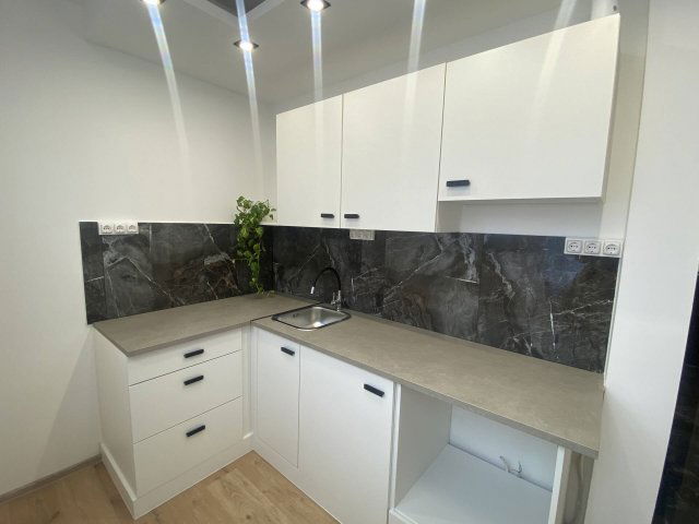 Eladó téglalakás, Tatabányán 47.9 M Ft, 2 szobás