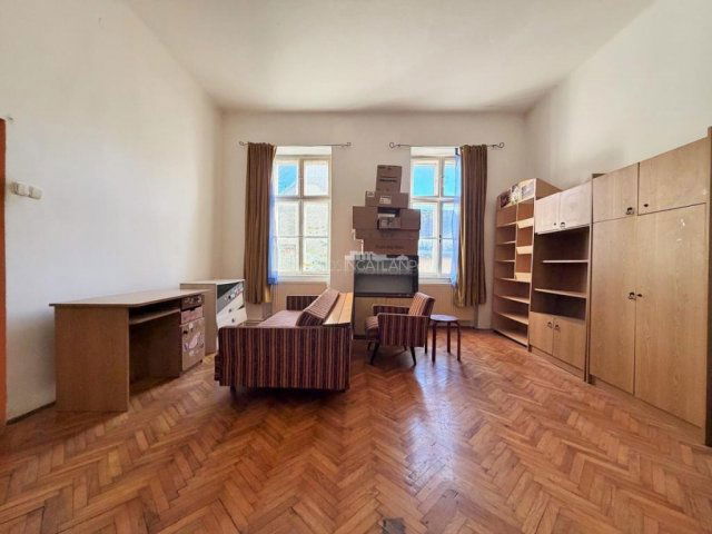 Eladó téglalakás, Szombathelyen 29.5 M Ft, 2 szobás