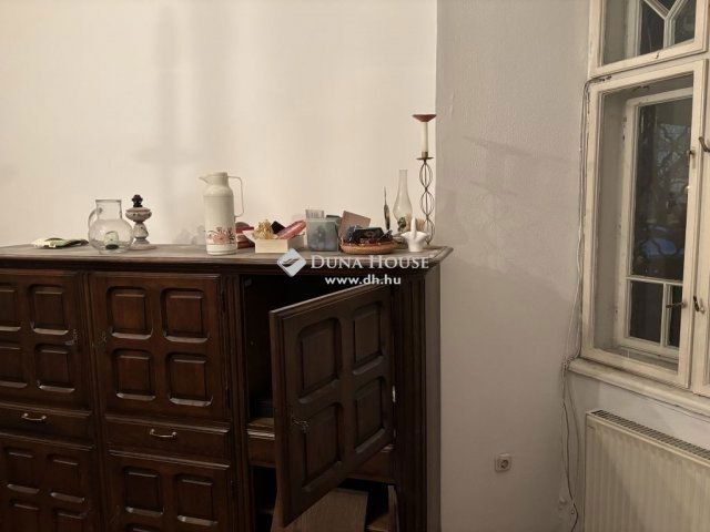 Eladó téglalakás, Budapesten, XX. kerületben 93 M Ft, 5 szobás