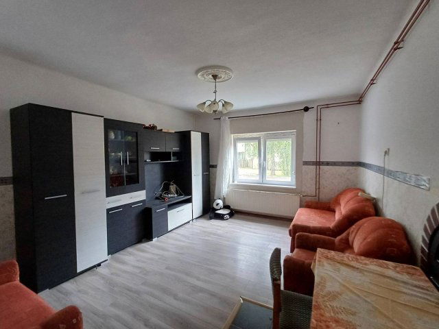 Eladó családi ház, Kazáron 11.9 M Ft, 3 szobás