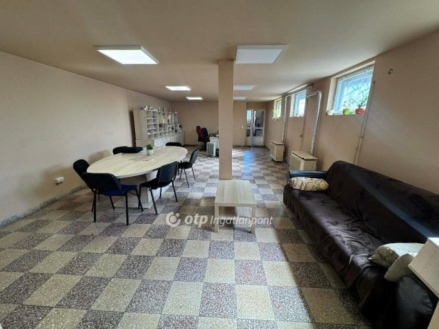 Eladó ipari ingatlan, Farmoson 59.9 M Ft / költözzbe.hu
