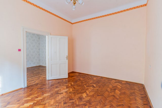 Eladó téglalakás, Budapesten, VI. kerületben 89.7 M Ft, 3 szobás