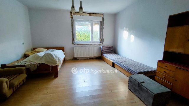 Eladó családi ház, Zalaszántón 39.9 M Ft, 3 szobás