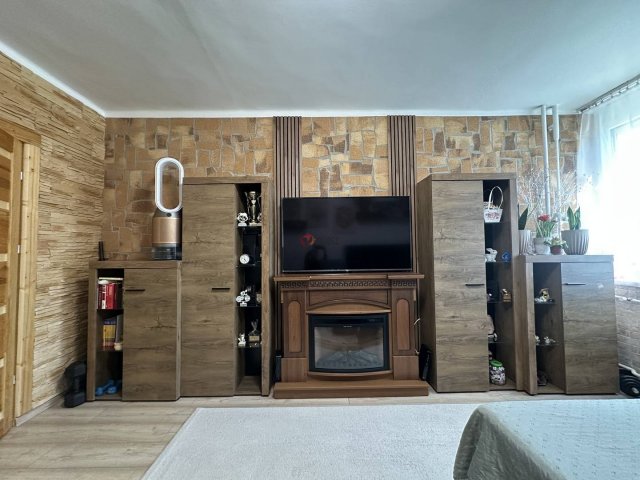 Eladó téglalakás, Székesfehérvárott 59.9 M Ft, 2 szobás