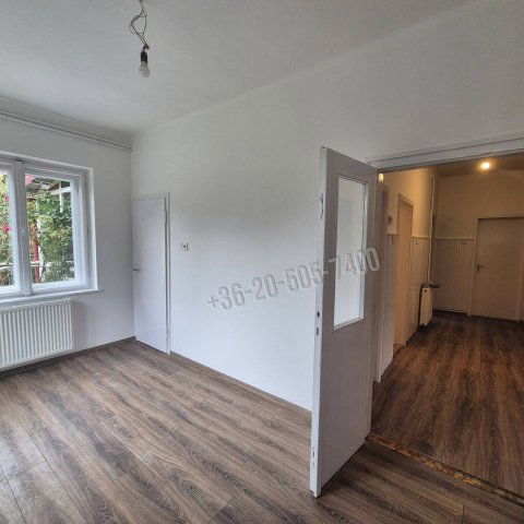 Eladó családi ház, Miskolcon 64.9 M Ft, 3 szobás