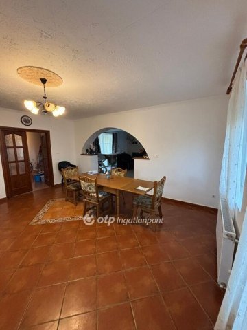 Eladó családi ház, Mohácson 115 M Ft, 3 szobás