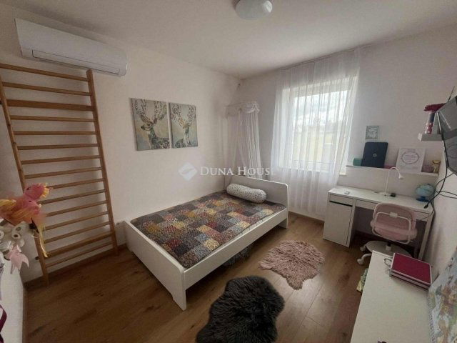 Eladó családi ház, Inárcson 123 M Ft, 5 szobás