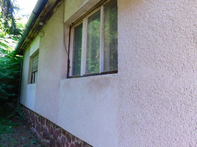 Eladó családi ház, Karádon 15.5 M Ft, 3 szobás