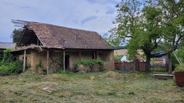 Eladó családi ház, Szentkatalinon 20.999 M Ft, 3 szobás