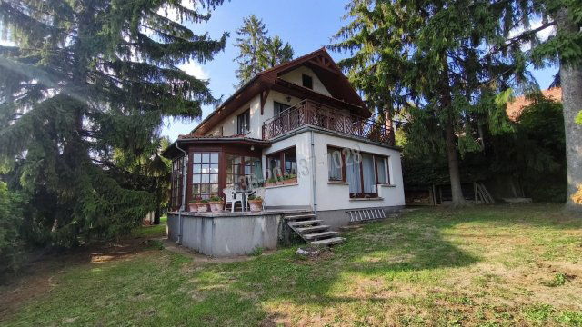 Eladó családi ház, Budakeszin, Knáb János utcában 189 M Ft