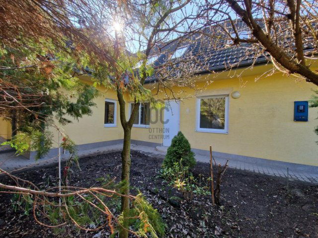 Eladó téglalakás, Budapesten, XVIII. kerületben 131.9 M Ft