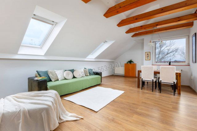 Eladó téglalakás, Esztergomban, Kesztölci úton 82.5 M Ft