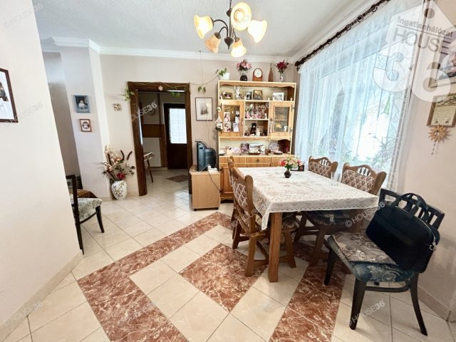 Eladó családi ház, Ballószögön 84.9 M Ft, 4 szobás