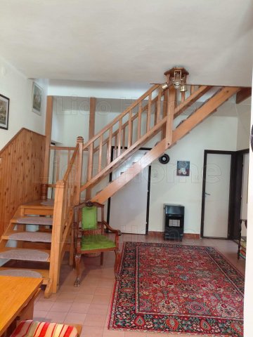 Eladó családi ház, Bajon 94.99 M Ft, 4 szobás