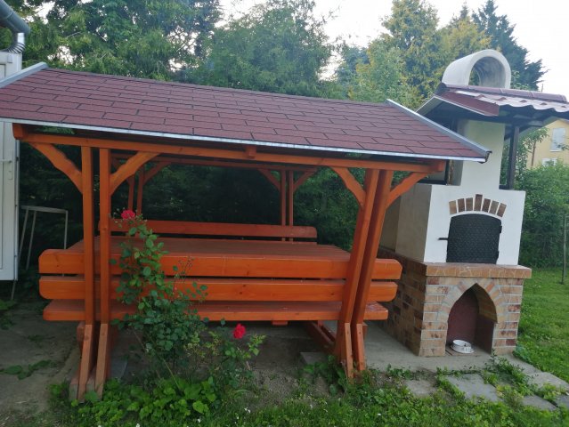 Eladó nyaraló, Szolnokon 21.9 M Ft, 1 szobás