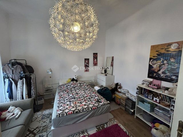 Eladó családi ház, Cegléden 83.9 M Ft, 3 szobás