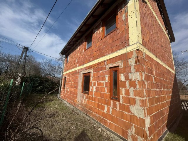 Eladó nyaraló, Siófokon 78.5 M Ft, 5+1 szobás