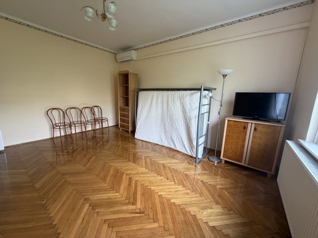 Kiadó téglalakás, albérlet, Debrecenben 200 E Ft / hó, 2 szobás