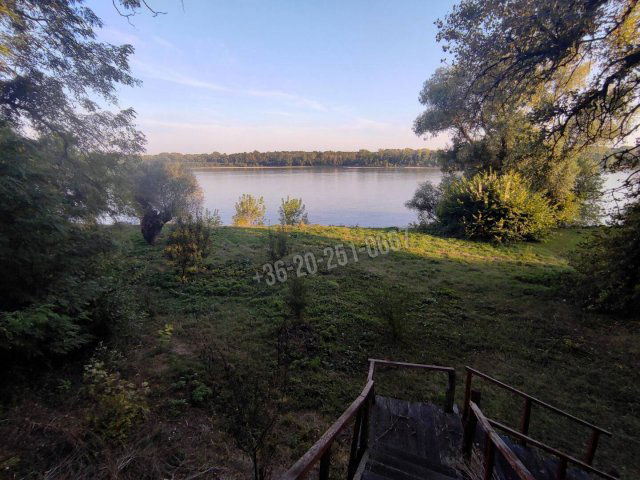 Eladó nyaraló, Mohácson 160 M Ft, 2 szobás