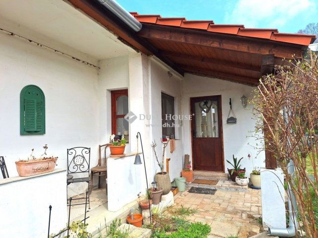 Eladó családi ház, Alcsútdobozon 53.2 M Ft, 2 szobás