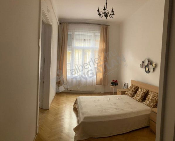 Kiadó téglalakás, albérlet, VI. kerületben, Eötvös utcában