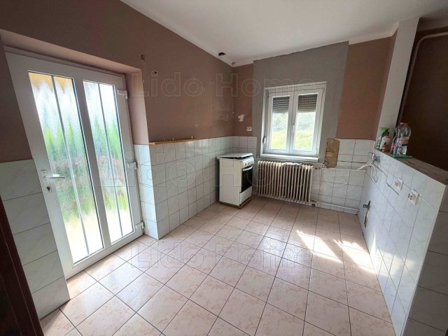 Eladó családi ház, Dudaron 39.99 M Ft, 3 szobás