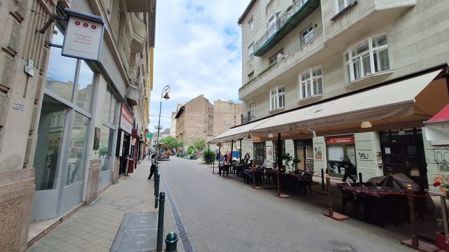 Eladó téglalakás, Budapesten, IX. kerületben, Ráday utcában