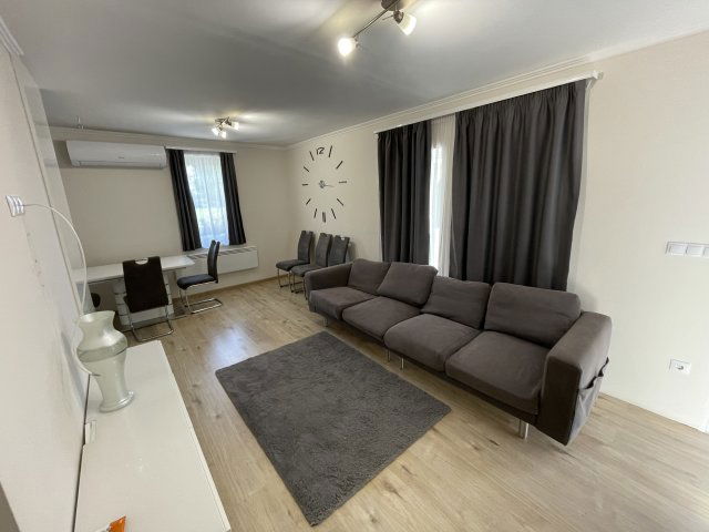 Kiadó családi ház, albérlet, Lipóton 250 E Ft / hó, 4 szobás