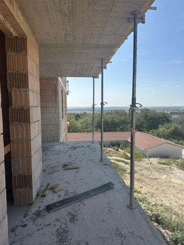 Eladó téglalakás, Várpalotán 51.7 M Ft, 2 szobás