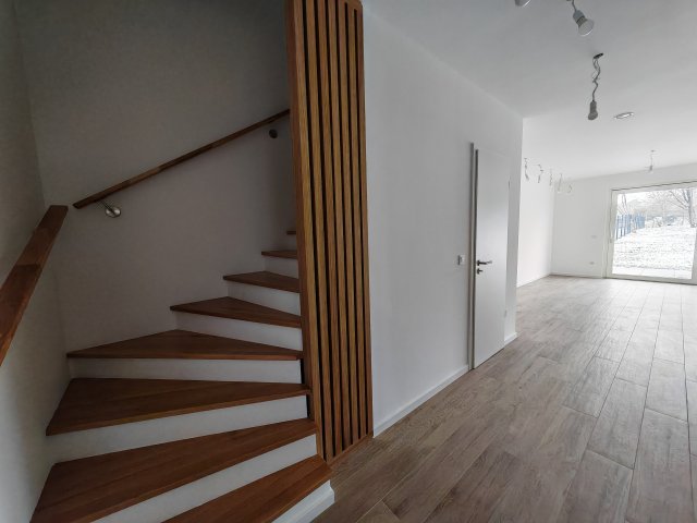 Eladó ikerház, Érden 149 M Ft, 4 szobás / költözzbe.hu