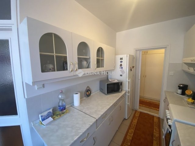 Kiadó téglalakás, albérlet, Kecskeméten 250 E Ft / hó