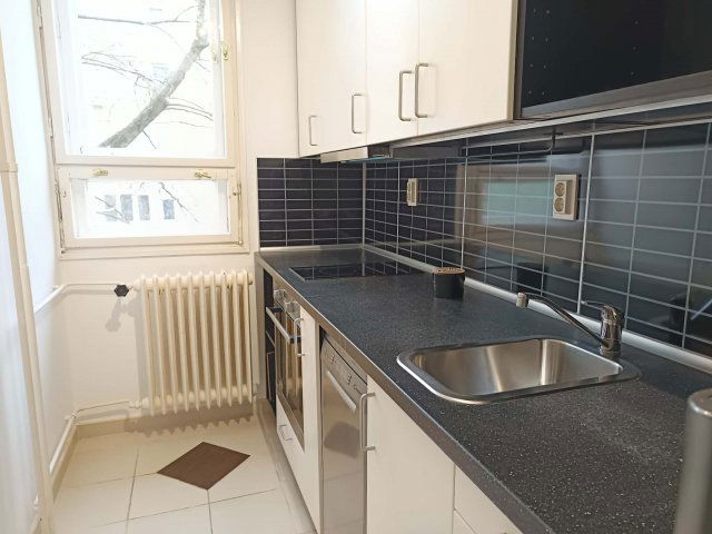 Kiadó téglalakás, albérlet, Tatabányán 165 E Ft / hó