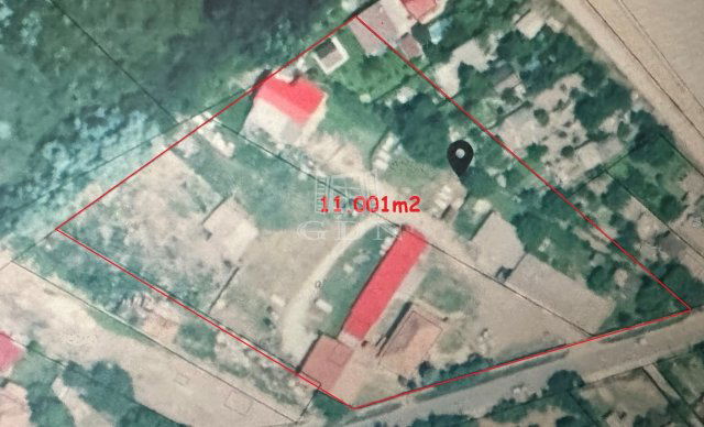 Eladó ipari ingatlan, Szigethalmon 250 M Ft, 20 szobás