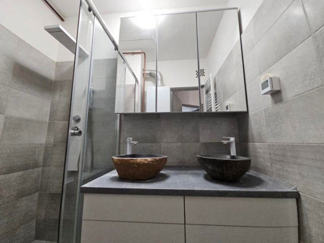 Eladó téglalakás, Kaposváron 71 M Ft, 2 szobás