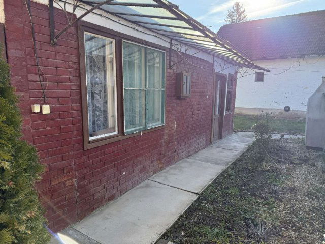 Eladó ikerház, Gyulán 16.9 M Ft, 2 szobás / költözzbe.hu