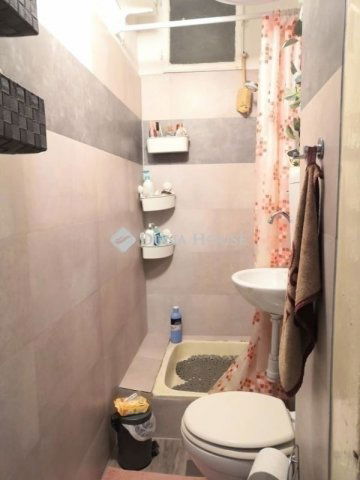 Eladó téglalakás, Budapesten, VIII. kerületben 53.9 M Ft