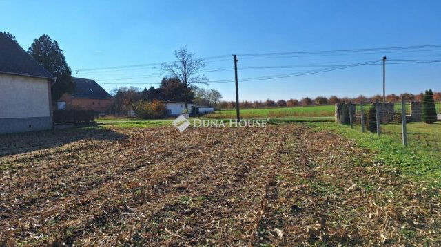 Eladó telek, Tenken 3.2 M Ft / költözzbe.hu